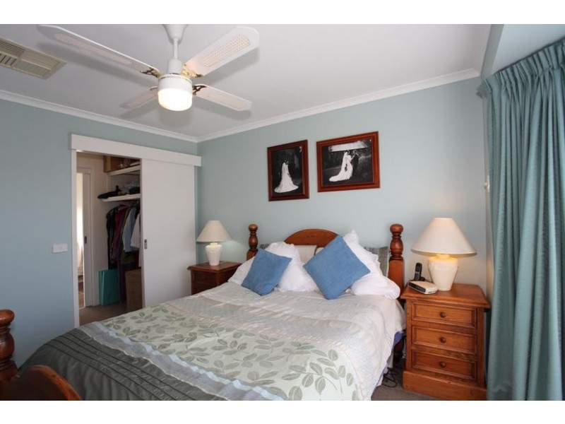 4 Thelma Street, Beaconsfield VIC 3807