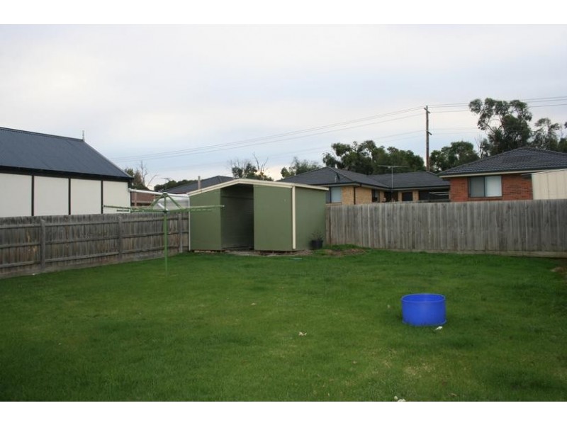 10 Darvell Court, Pakenham VIC 3810