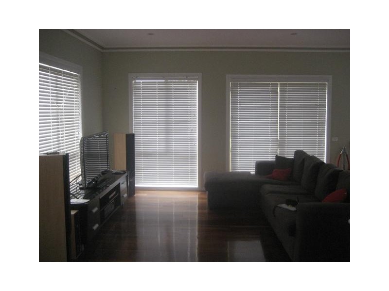 12 Cathedral Place, Pakenham VIC 3810