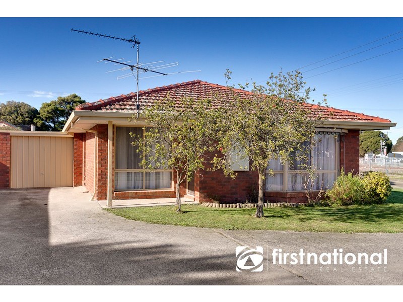 1/2-4 Racecourse Road, Nar Nar Goon VIC 3812