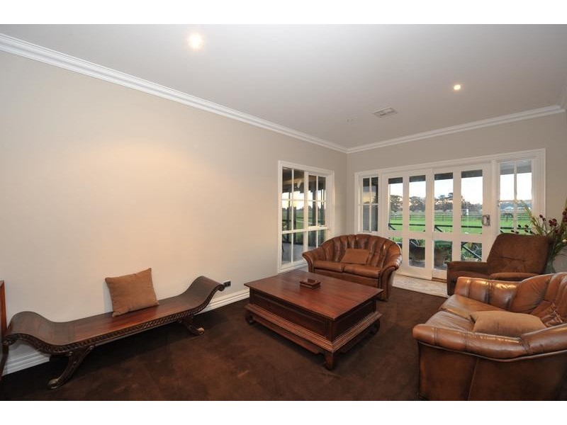 224 Fourteen Mile Road, Garfield VIC 3814