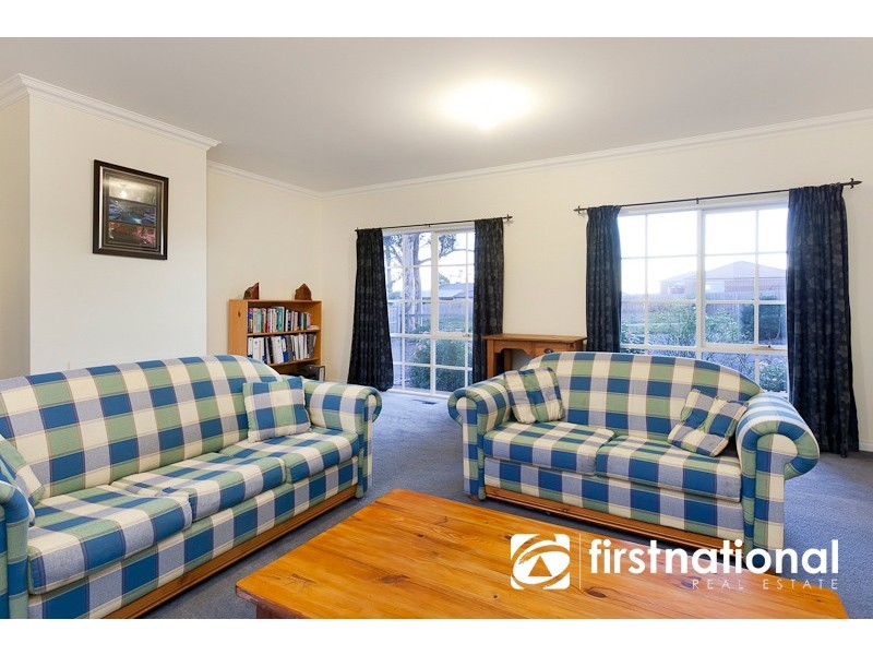 112 Army Road, Pakenham VIC 3810