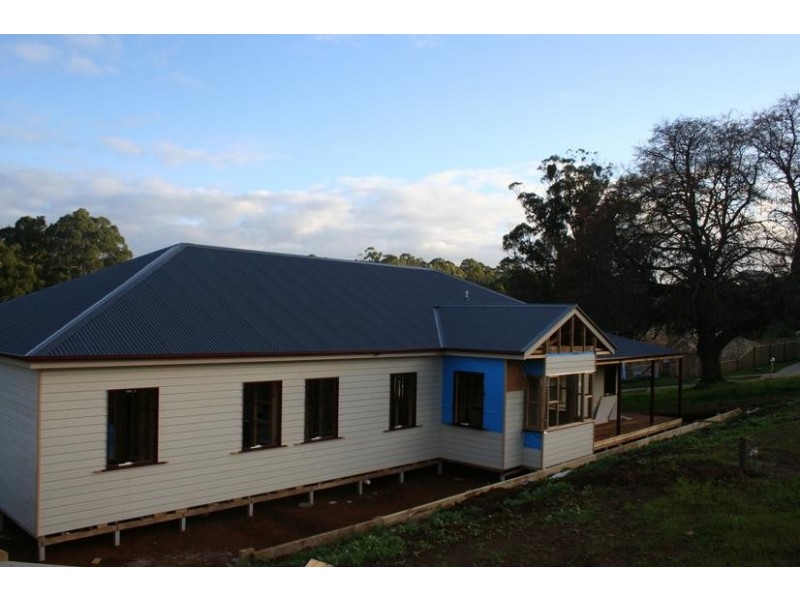 11 Banks Smith Drive, Gembrook VIC 3783