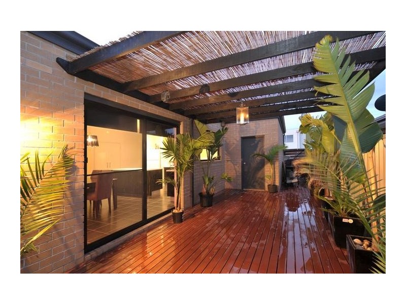 10 Albatross Drive, Pakenham VIC 3810