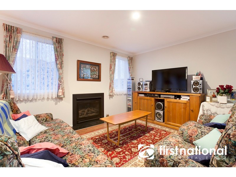 5 Watts Terrace, Pakenham VIC 3810