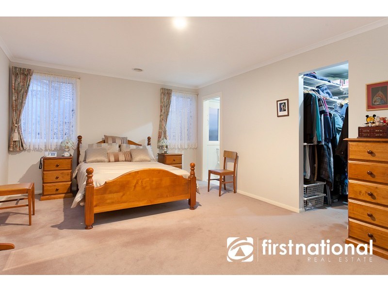 5 Watts Terrace, Pakenham VIC 3810