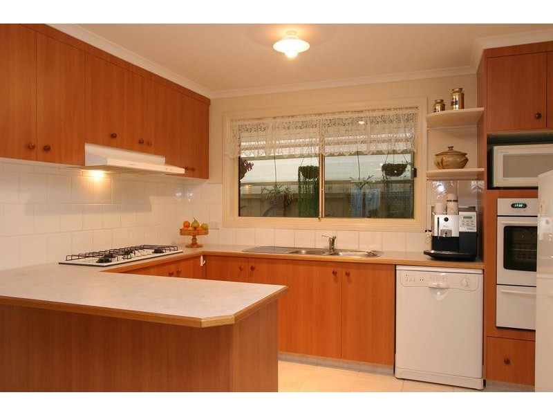 80 McGregor Road, Pakenham VIC 3810