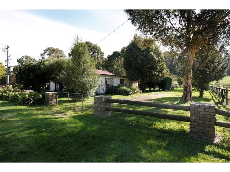 29 Riverside Avenue, Bunyip VIC 3815