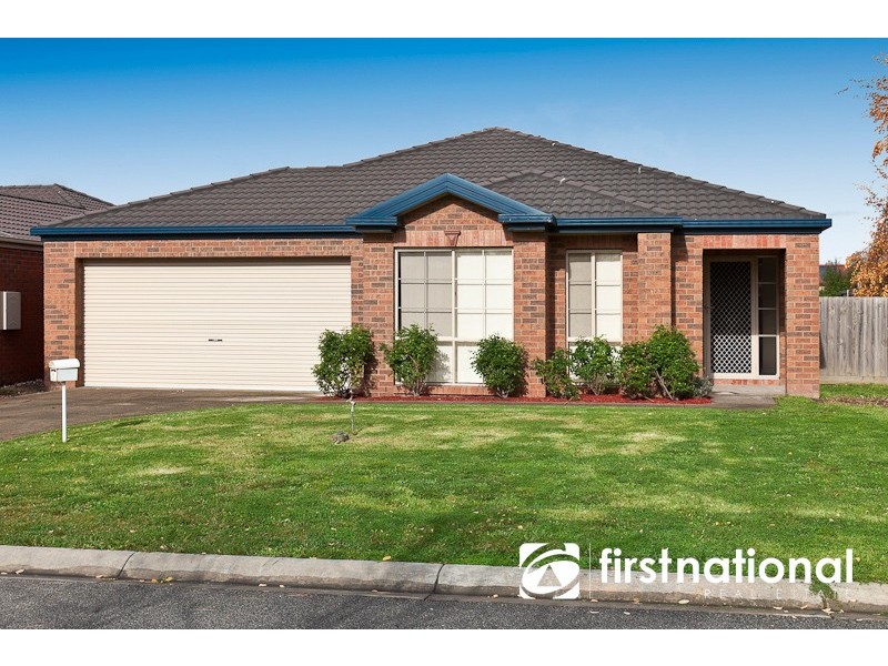 9 Gillian Place, Pakenham VIC 3810