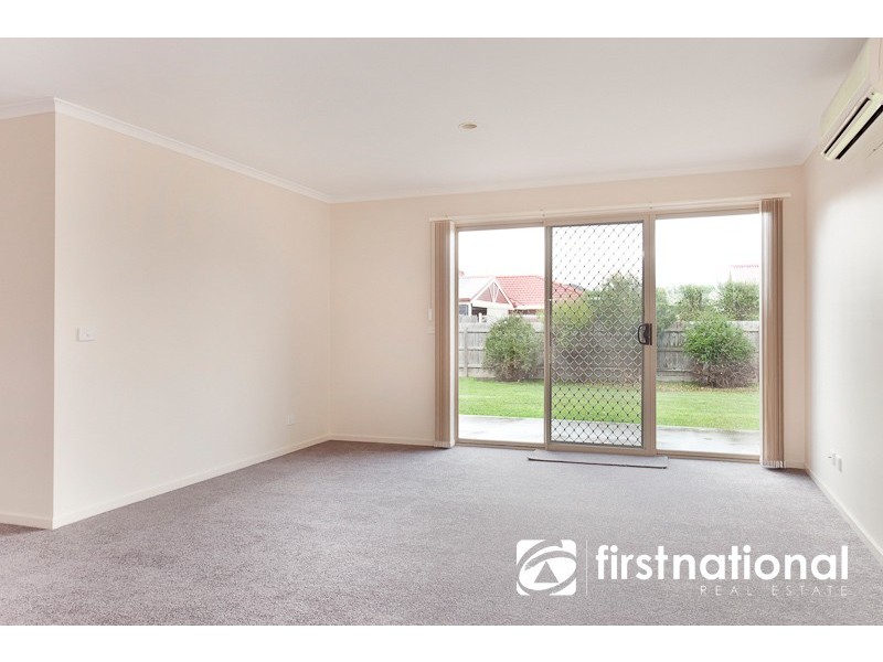9 Gillian Place, Pakenham VIC 3810
