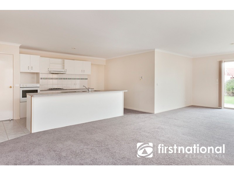 9 Gillian Place, Pakenham VIC 3810