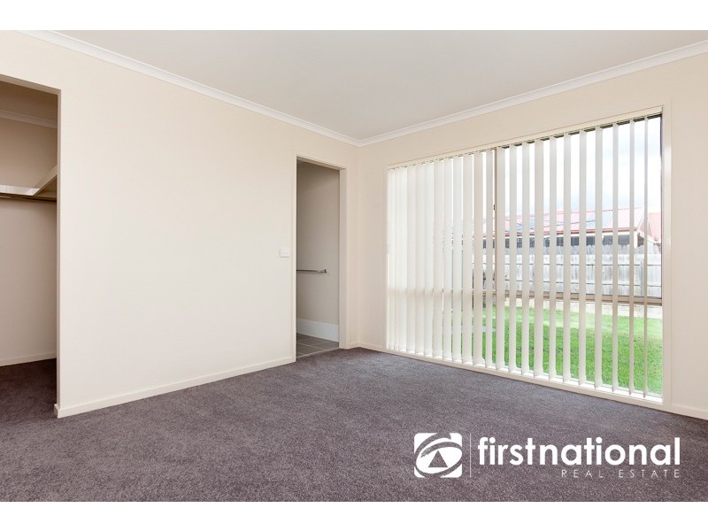 9 Gillian Place, Pakenham VIC 3810