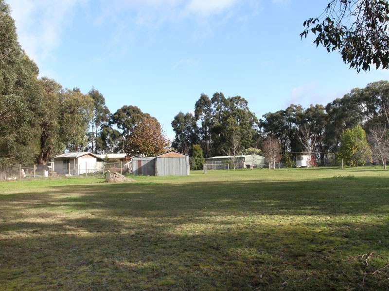 130 Bassed Road, Garfield North VIC 3814