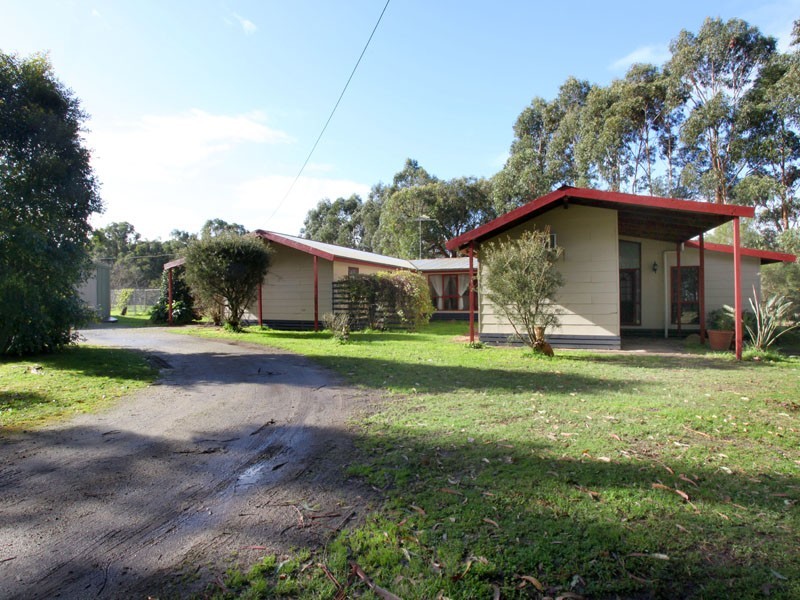 130 Bassed Road, Garfield VIC 3814