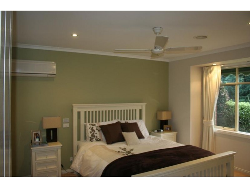 12 Tambo Court, Pakenham VIC 3810