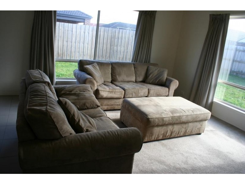 6 Sweetpea Drive, Pakenham VIC 3810