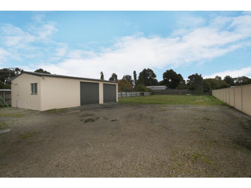 29 Main Street, Nar Nar Goon VIC 3812