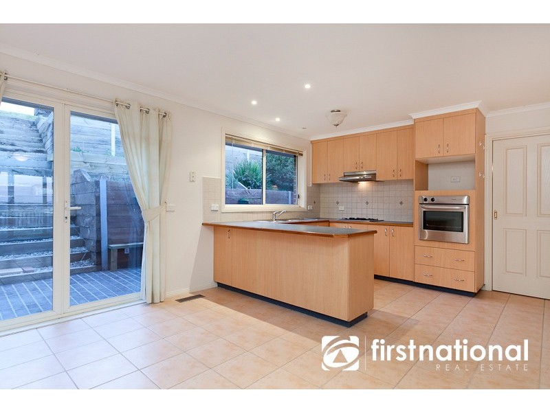 19 Fleming Terrace, Pakenham VIC 3810