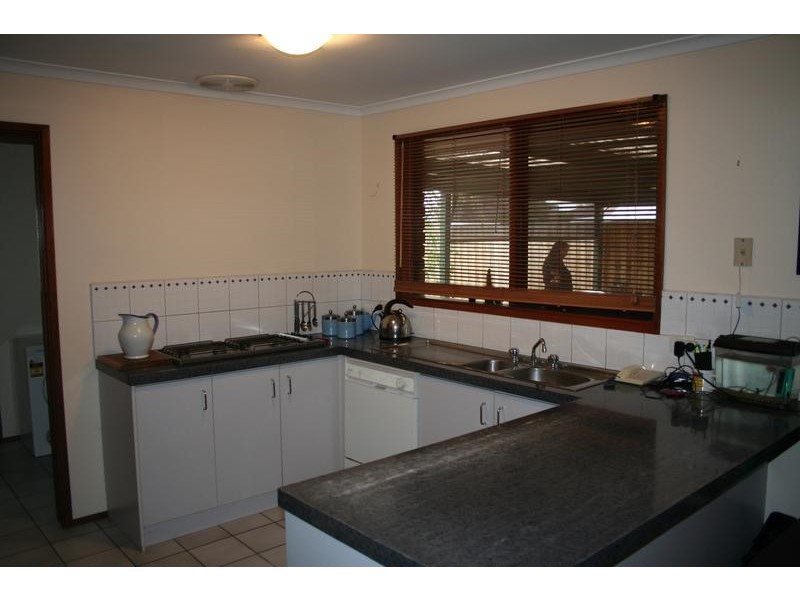 52 Simon Drive, Pakenham VIC 3810