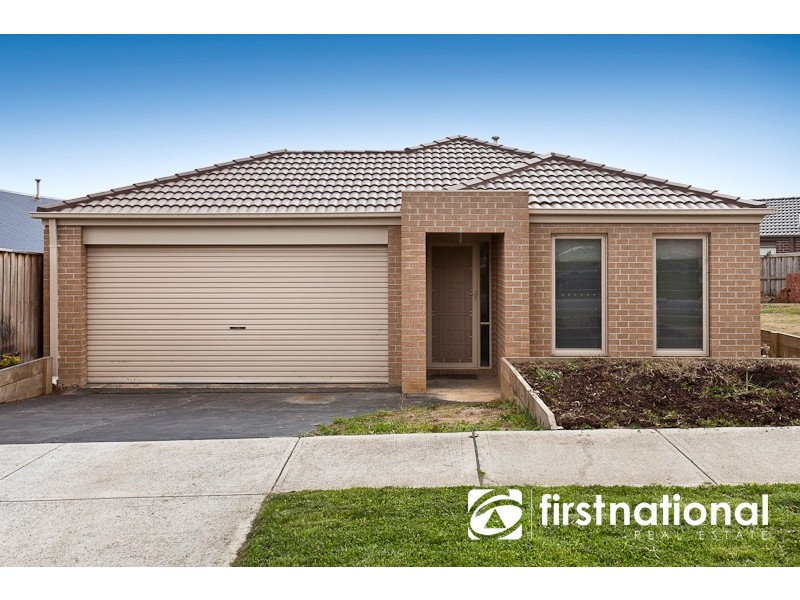 22 Tyrone Avenue, Pakenham VIC 3810