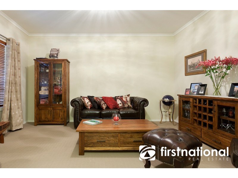 2 Karawun Walk, Pakenham VIC 3810