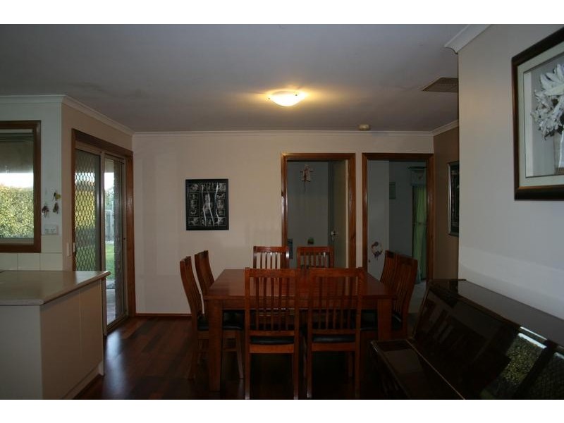 13 Joseph Court, Pakenham VIC 3810