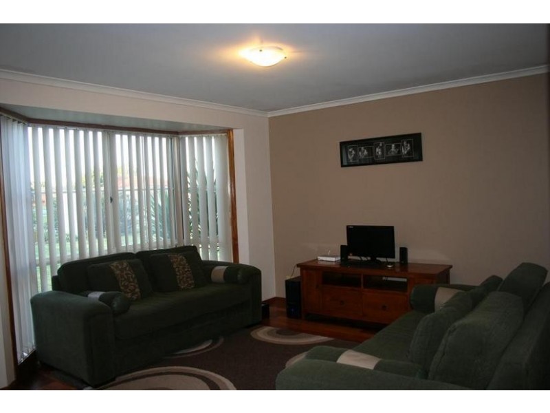 13 Joseph Court, Pakenham VIC 3810