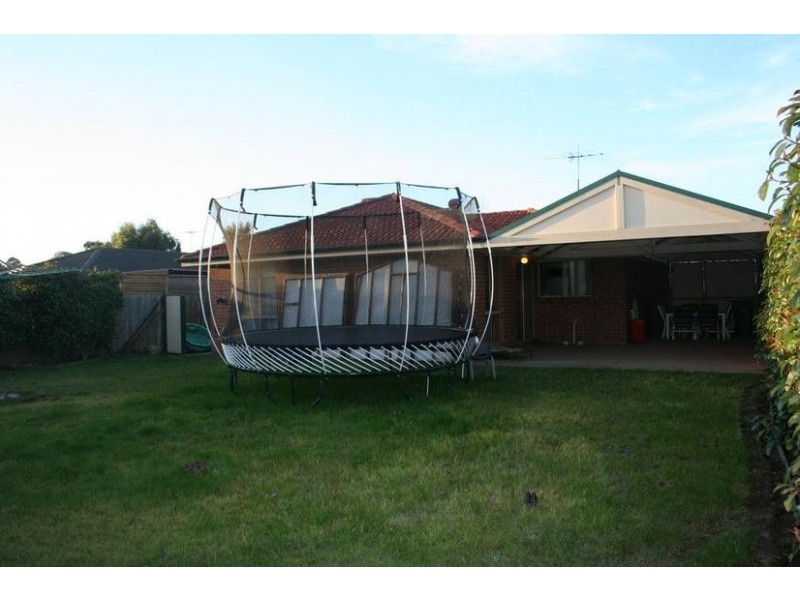 13 Joseph Court, Pakenham VIC 3810