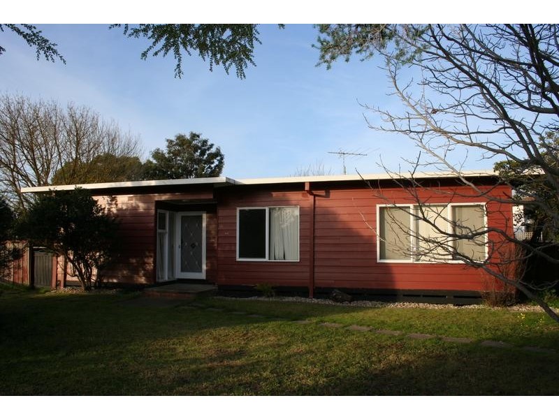 44 Henry Street, Koo Wee Rup VIC 3981