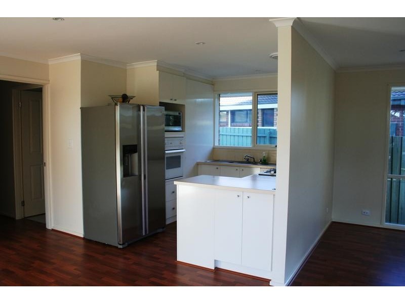 38 Meeking Drive, Pakenham VIC 3810