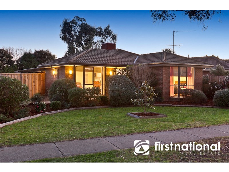 41 Barrington Drive, Pakenham VIC 3810