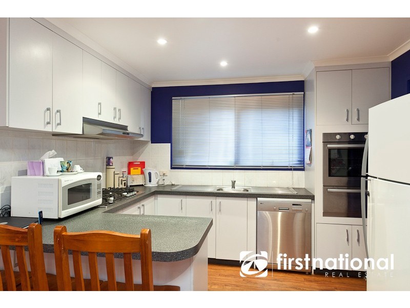 41 Barrington Drive, Pakenham VIC 3810