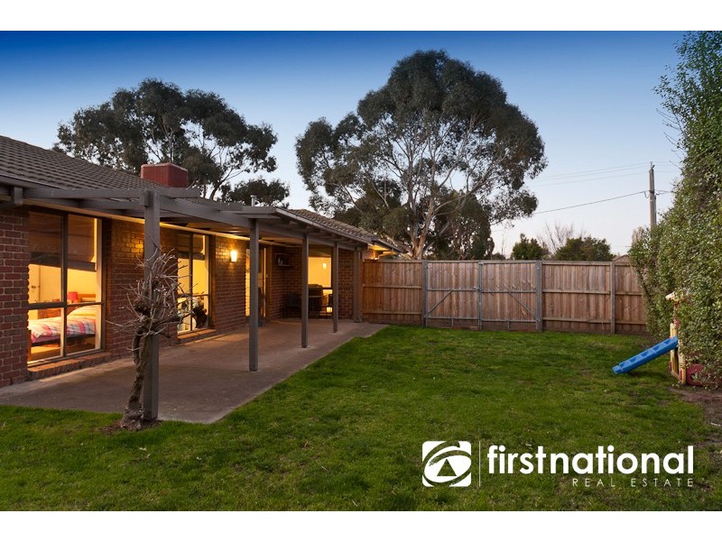 41 Barrington Drive, Pakenham VIC 3810
