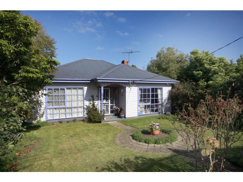 45 Princes Highway, Pakenham VIC 3810