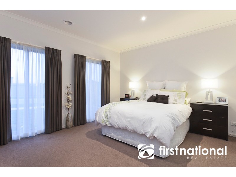 59 Banjo Paterson Drive, Pakenham VIC 3810