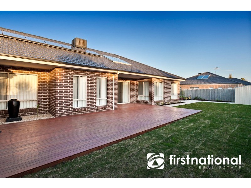 59 Banjo Paterson Drive, Pakenham VIC 3810