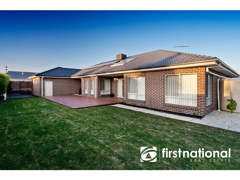 59 Banjo Paterson Drive, Pakenham VIC 3810