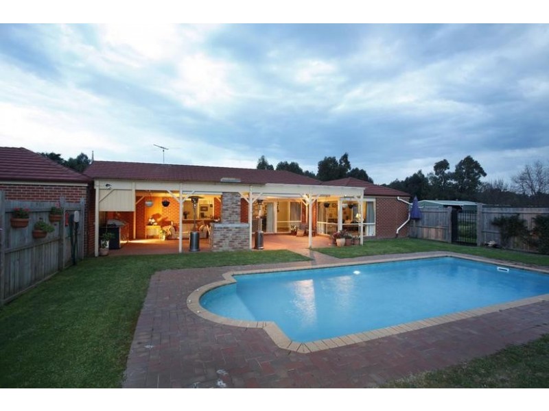 18 Greenhill Court, Bunyip VIC 3815