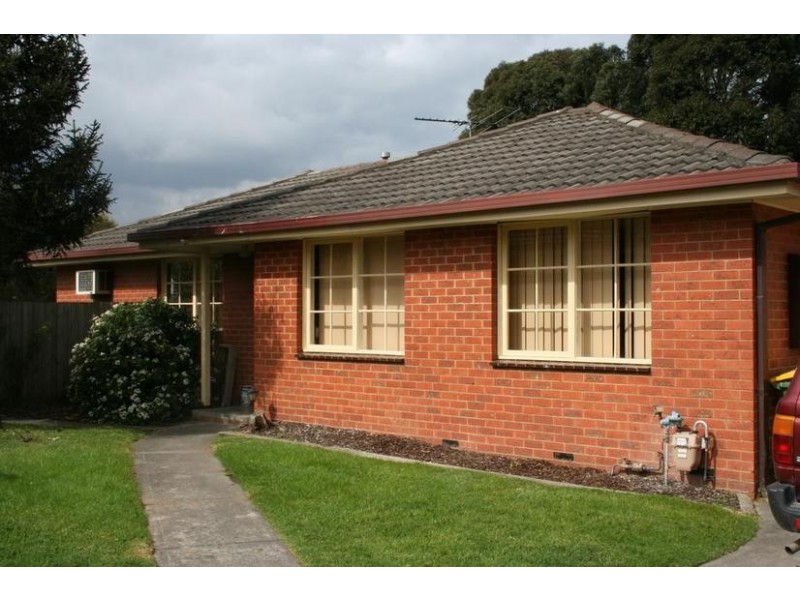 5/4 Guest Road, Pakenham VIC 3810