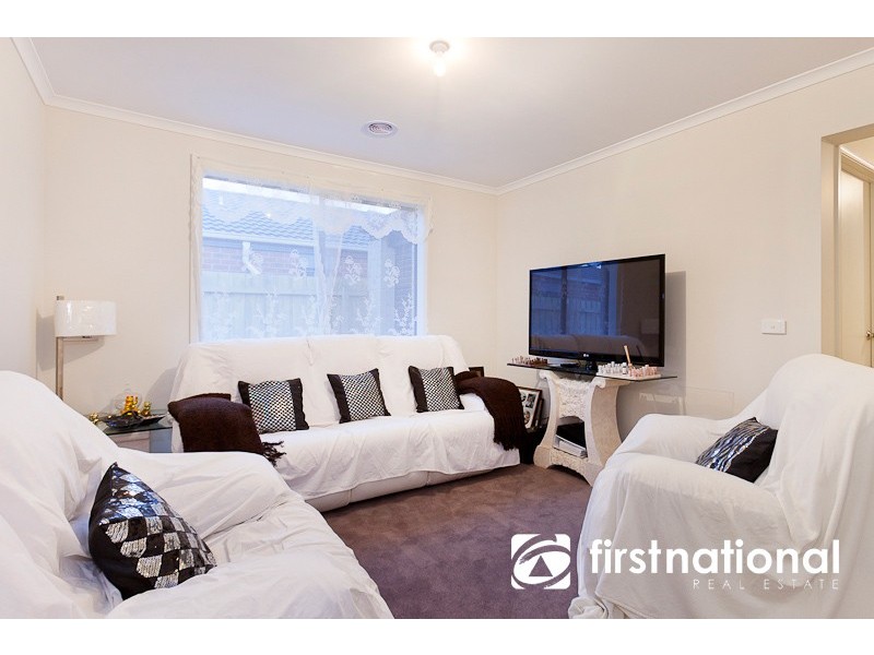 82 Melissa Way, Pakenham VIC 3810