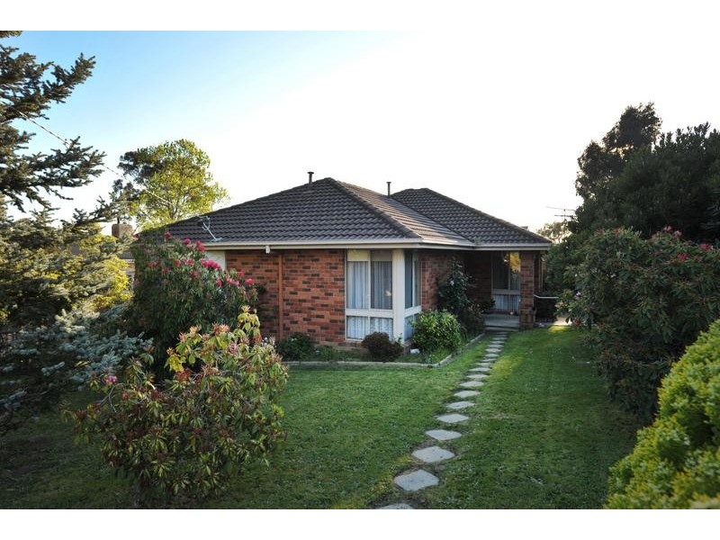 29 Campbell Street, Garfield VIC 3814