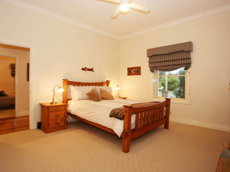 33 A’Beckett Road, Bunyip VIC 3815