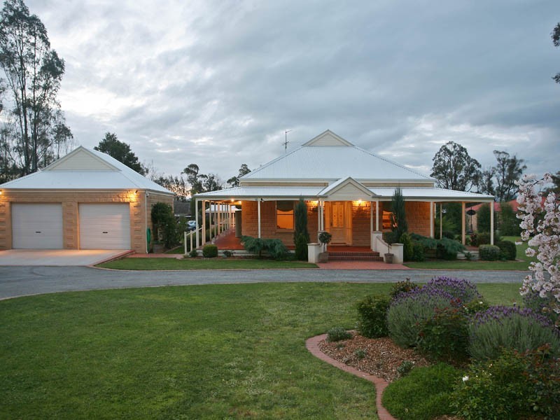33 A’Beckett Road, Bunyip VIC 3815