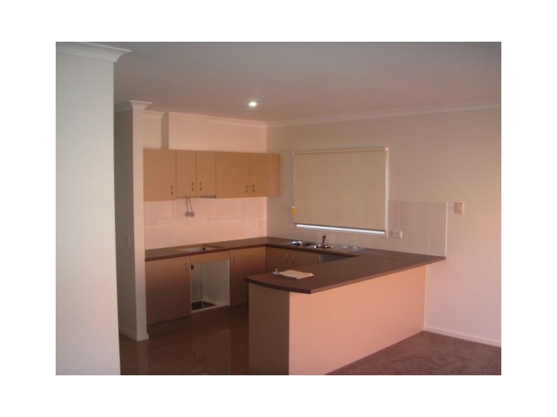 Unit 1 1-5 Meaby Drive, Pakenham VIC 3810