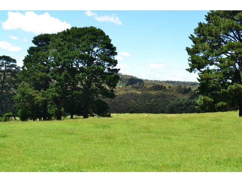 80 Bourkes Creek Road, Pakenham Upper VIC 3810