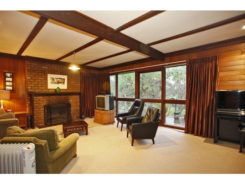 80 Bourkes Creek Road, Pakenham Upper VIC 3810