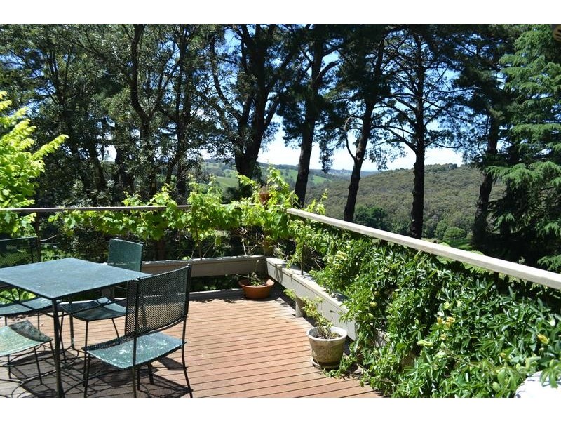 80 Bourkes Creek Road, Pakenham Upper VIC 3810