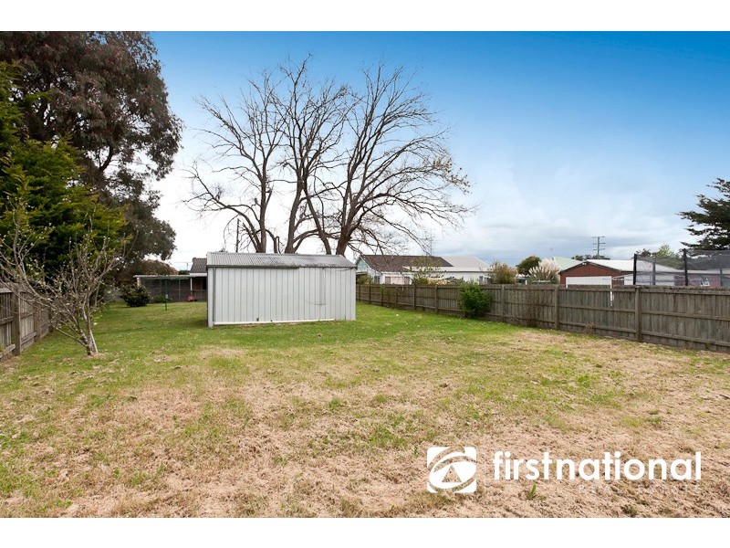 4 Cook Road, Longwarry VIC 3816