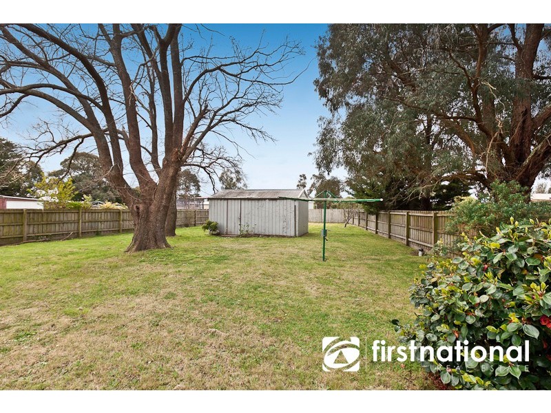 4 Cook Road, Longwarry VIC 3816