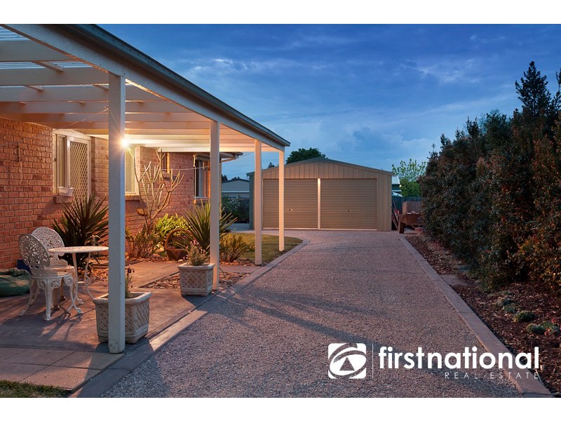 10 Cantwell Road, Narre Warren North VIC 3804